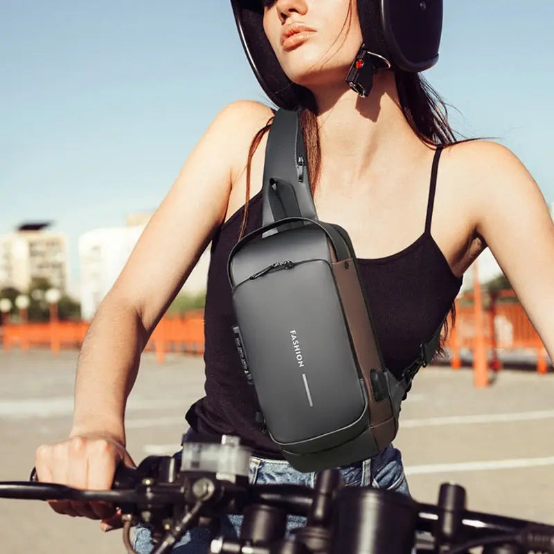 Backpack Cut-Resistant & RFID-Protected USB Charging Port