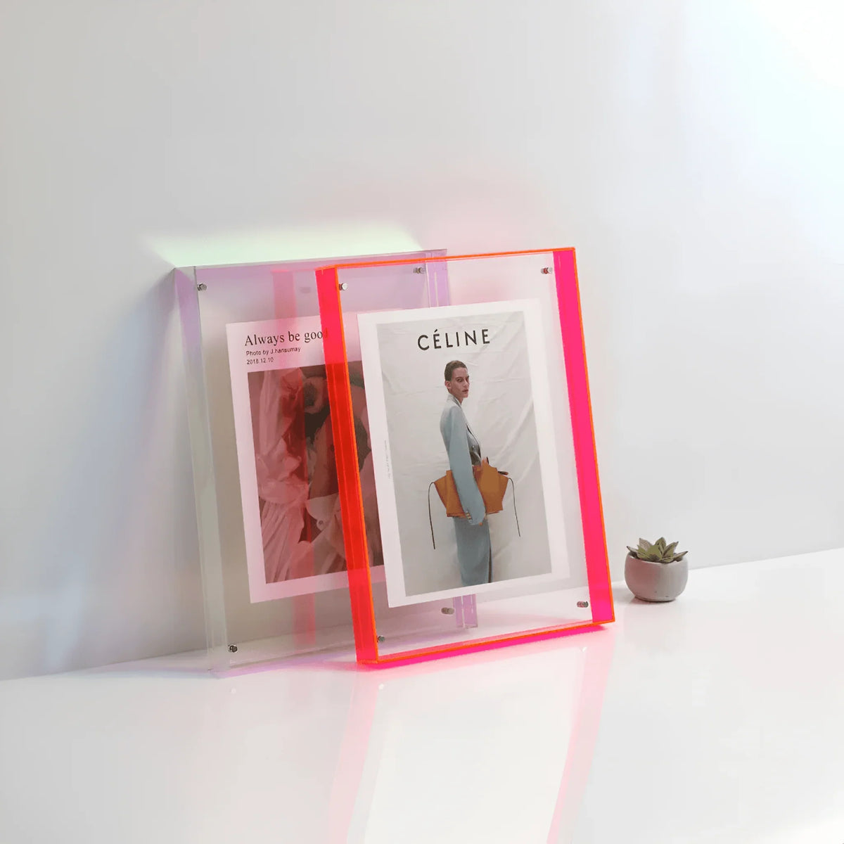 Acrylic Photo Frame Frameless Floating Two-Panel