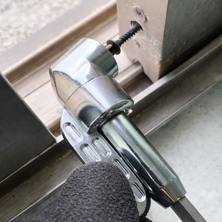 Angle Drill Attachment 105° Magnetic 1/4 Inch Hex