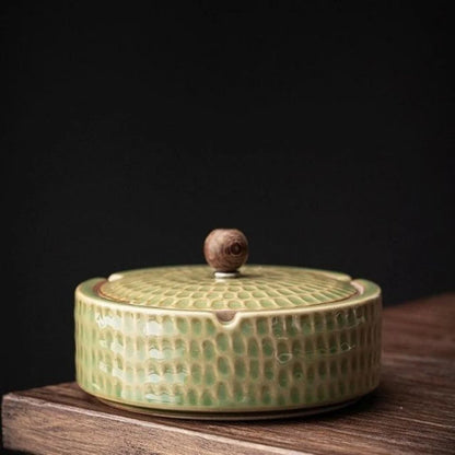 Ashtray Glazed Ceramic With Wooden Lid