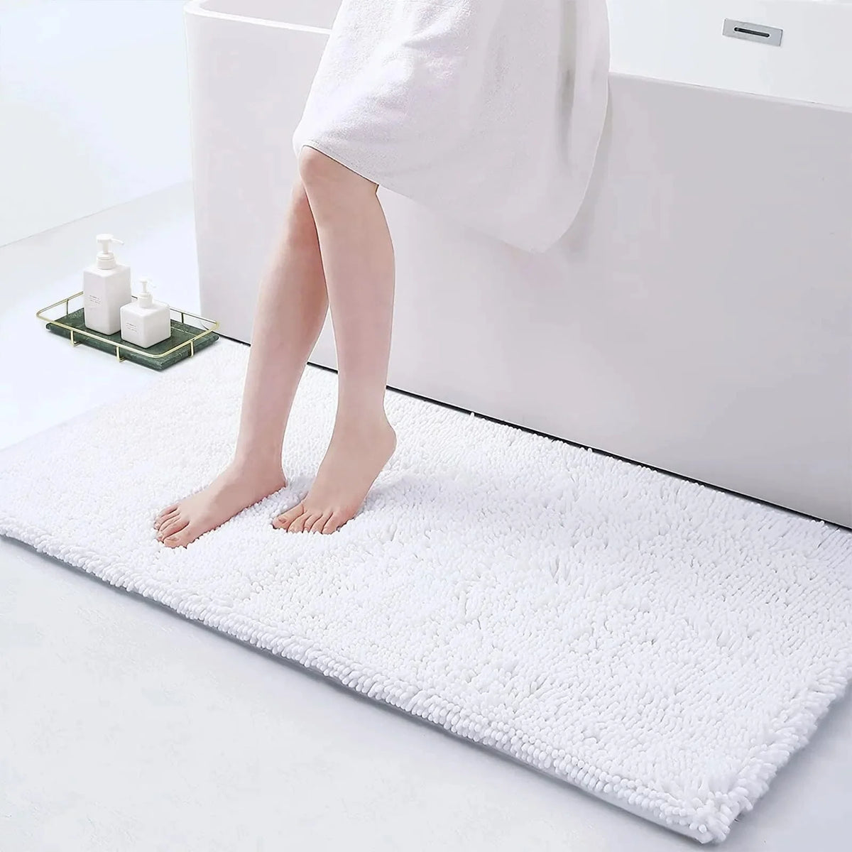 Bath Mat Plush Absorbent Non-Slip Backing