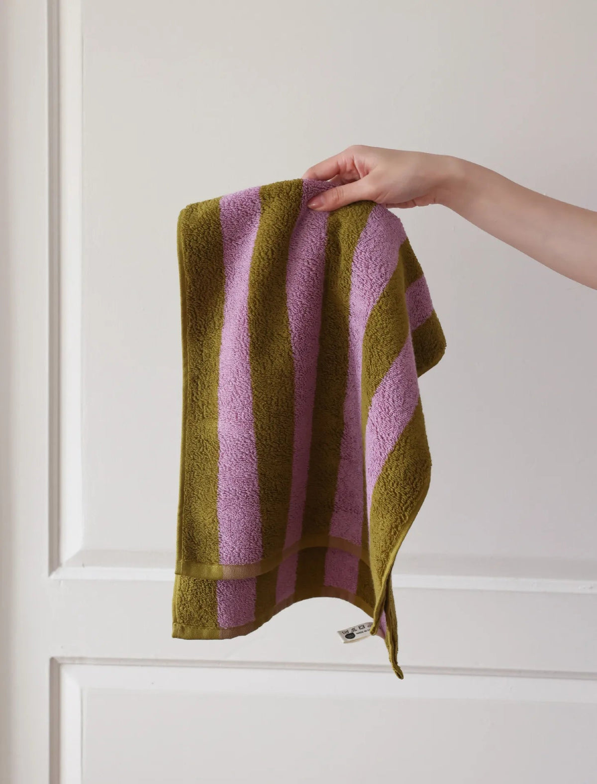 Bath Towel 100% Combed Cotton Jacquard Weave High Absorbency