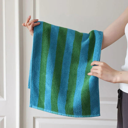 Bath Towel 100% Combed Cotton Jacquard Weave High Absorbency