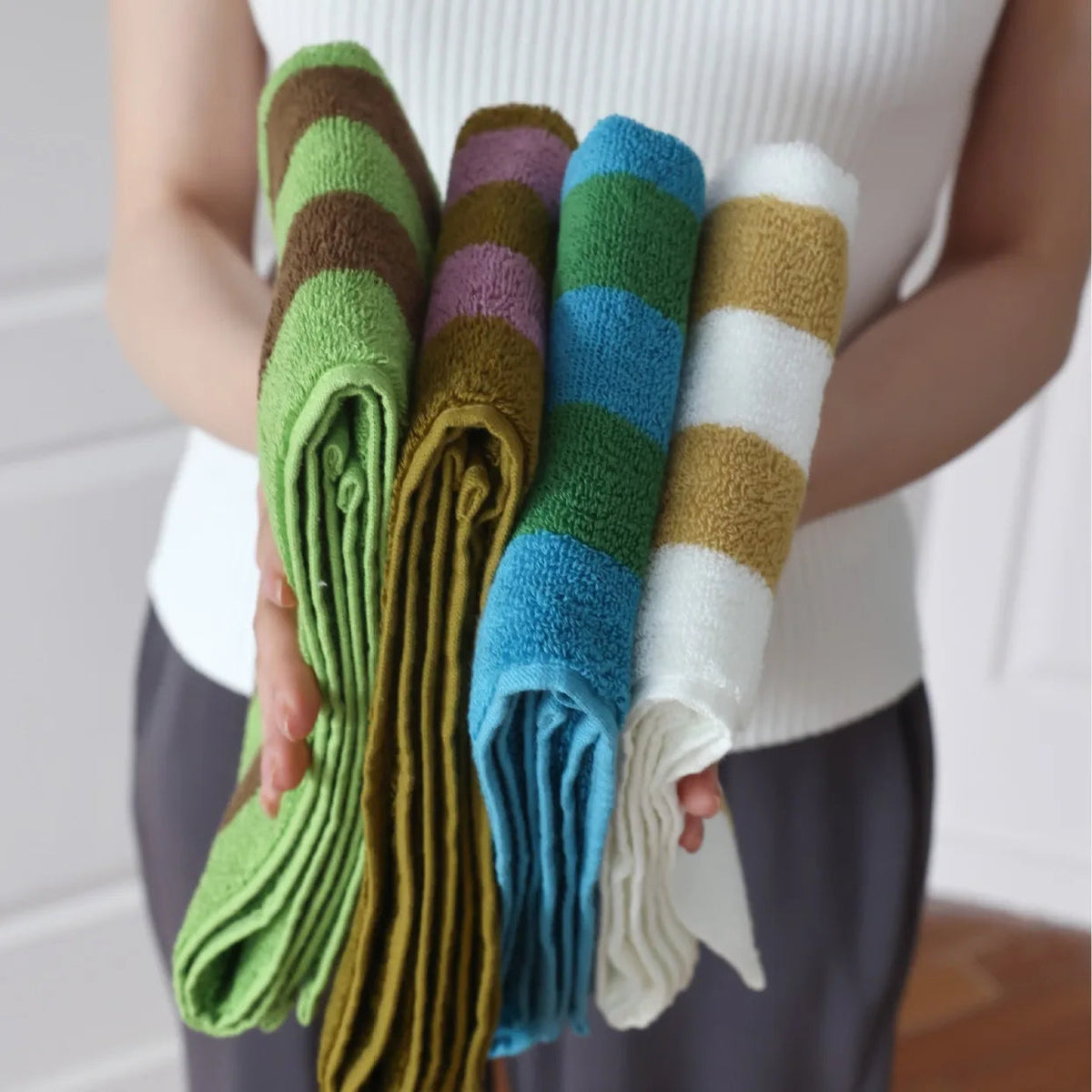 Bath Towel 100% Combed Cotton Jacquard Weave High Absorbency