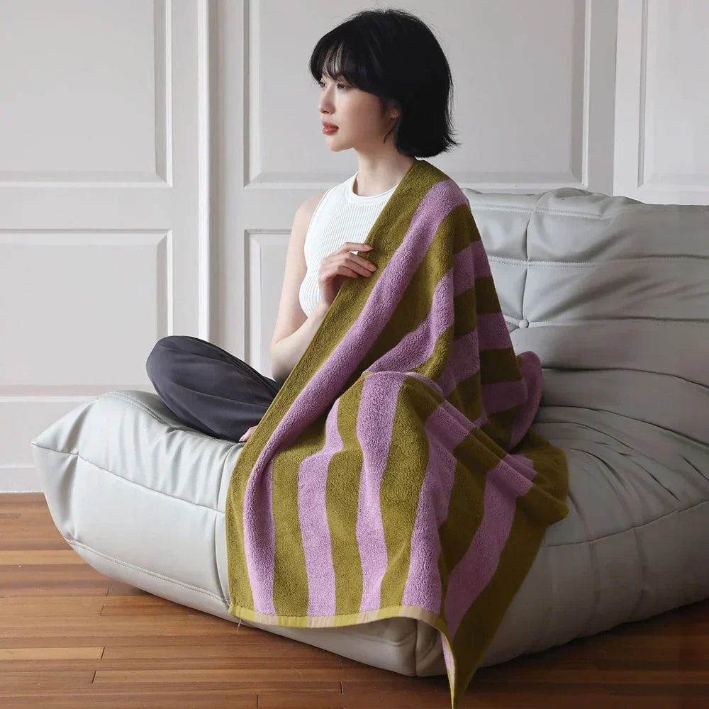 Bath Towel 100% Combed Cotton Jacquard Weave High Absorbency