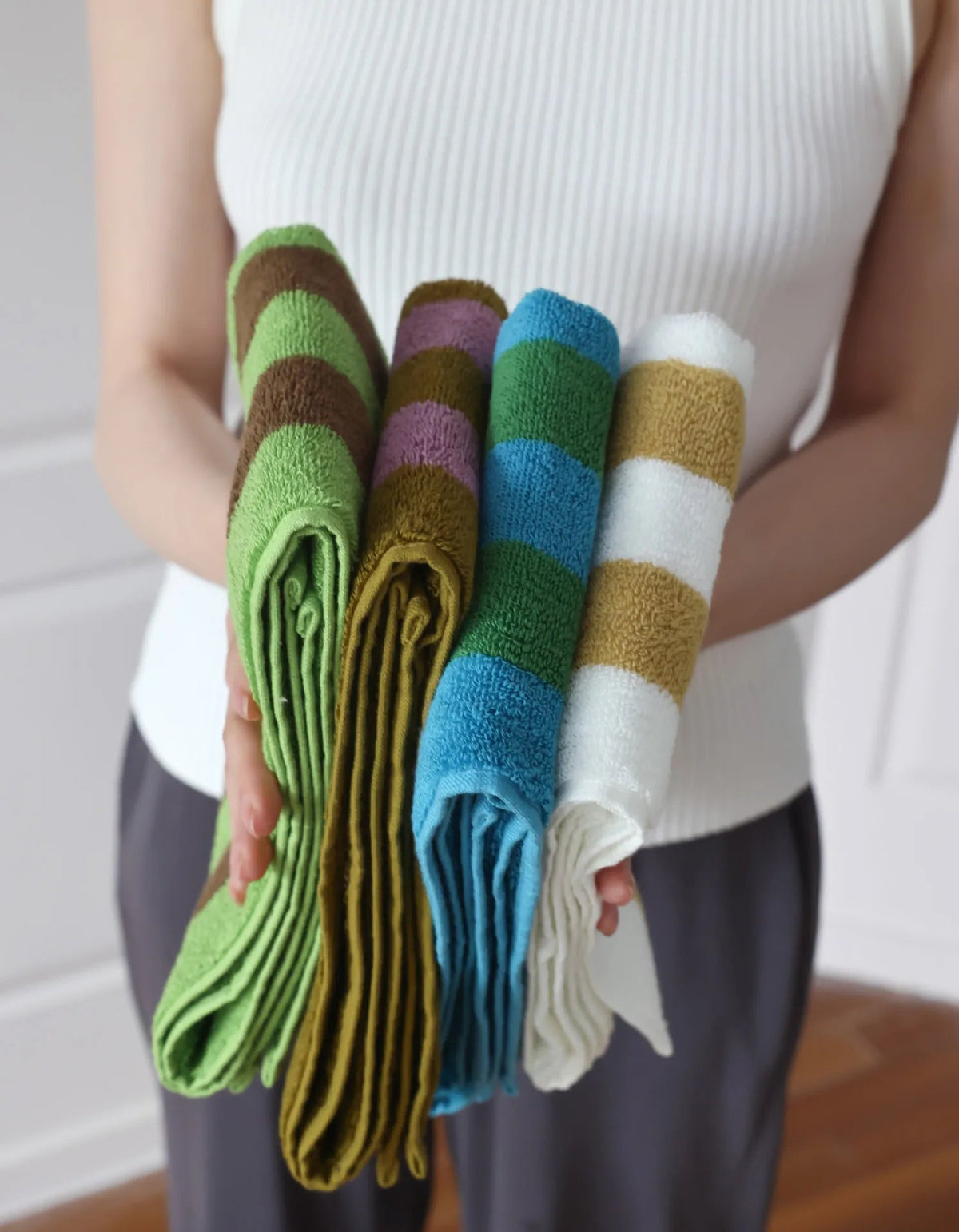 Bath Towel 100% Combed Cotton Jacquard Weave High Absorbency
