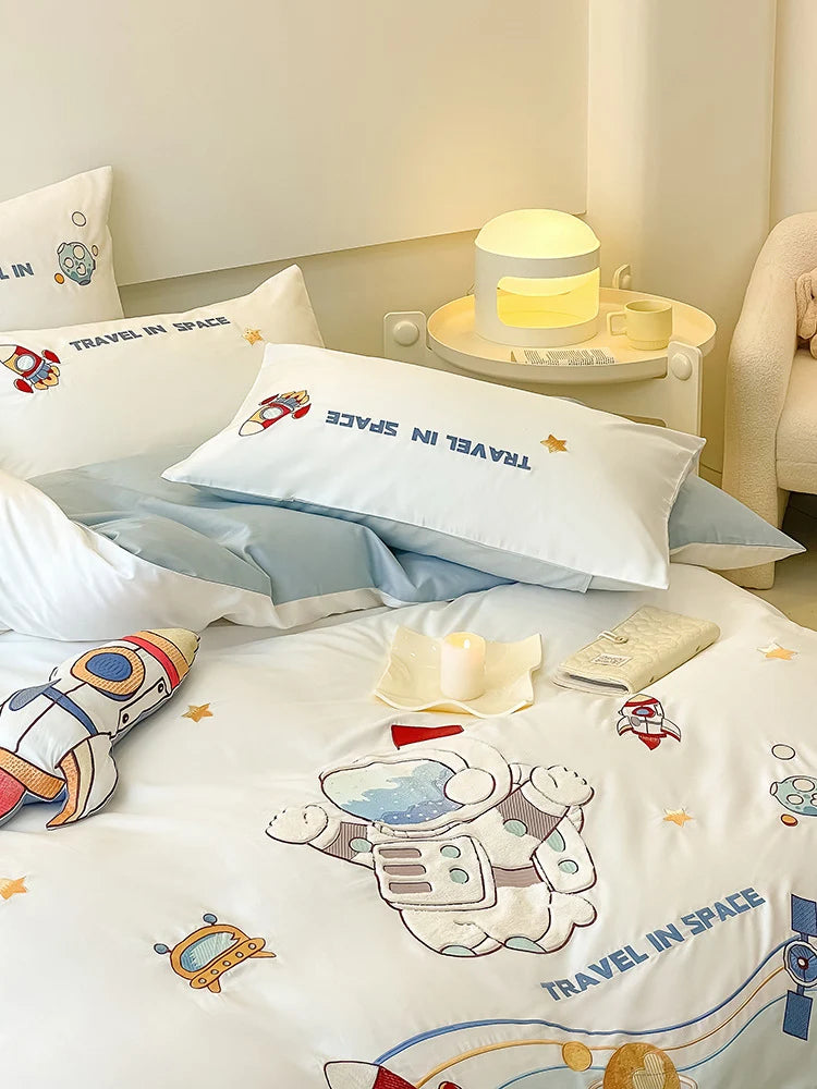 Bedding Set Reversible Astronaut Design Cotton Blend Breathable Comfort