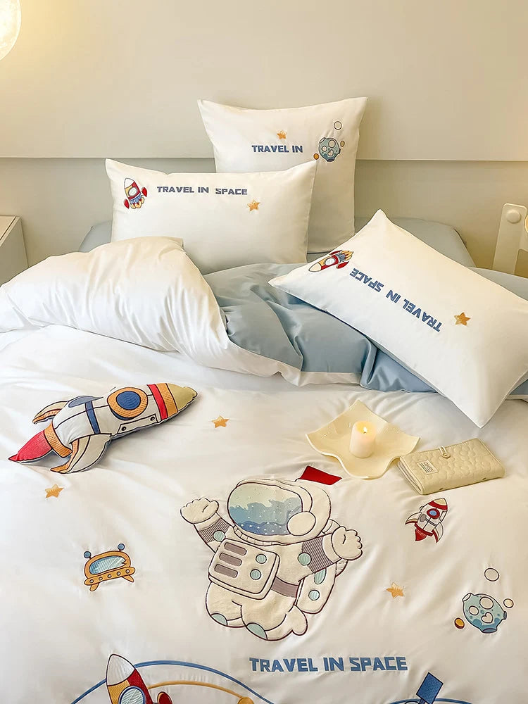 Bedding Set Reversible Astronaut Design Cotton Blend Breathable Comfort
