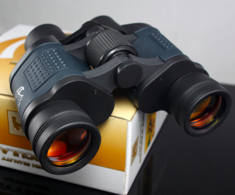 Binoculars 8x Magnification Waterproof & Non-Slip Grip