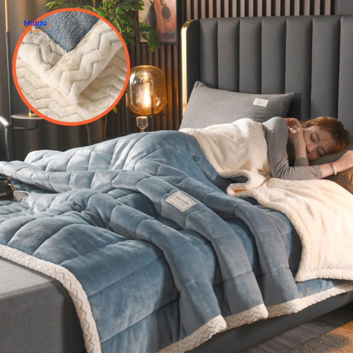 Blanket Double-Layer Fleece Reversible Machine-Washable