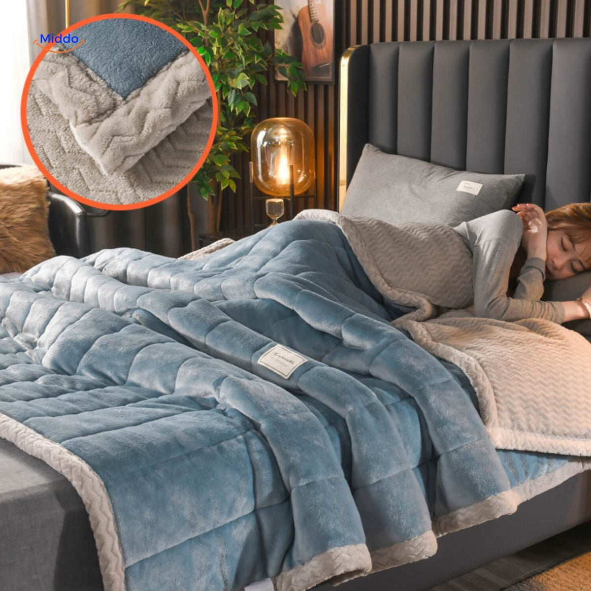 Blanket Double-Layer Fleece Reversible Machine-Washable