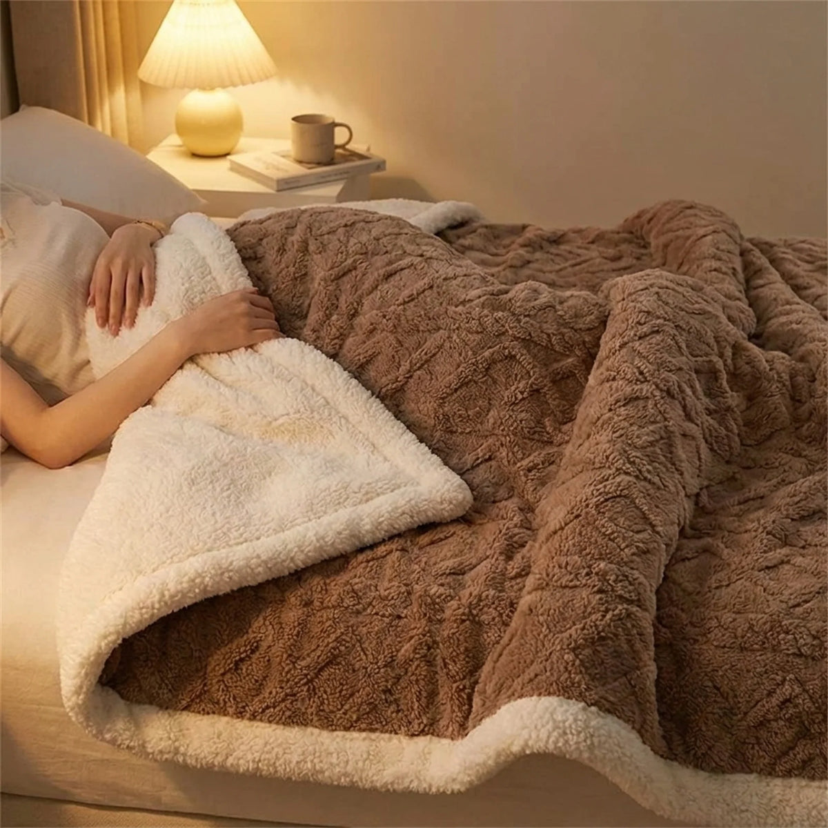 Blanket Reversible Microfiber Flannel & Lambswool