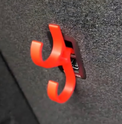 Car Umbrella Holder Universal Headrest Clip Keeps Interior Dry
