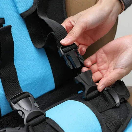 Child Car Seat Lightweight Compact Adjustable Fit & Washable Cover