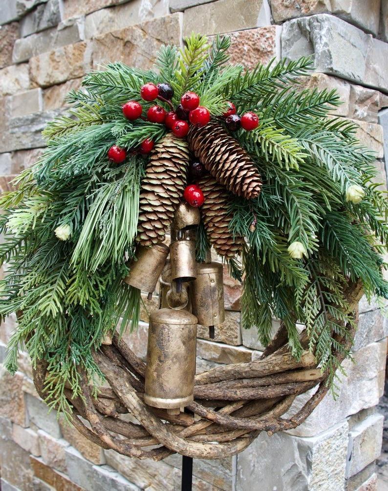 Christmas Wreath Vine Base Golden Bells Pinecones 17 Inch