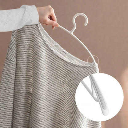 Clothes Hangers Non-Slip Rounded Shoulders Set of 10