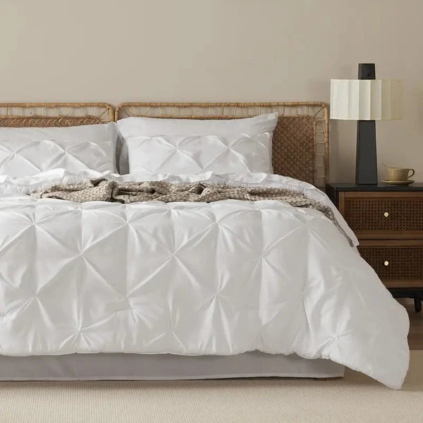 Comforter Set Geometric Pintuck Lightweight Microfiberften