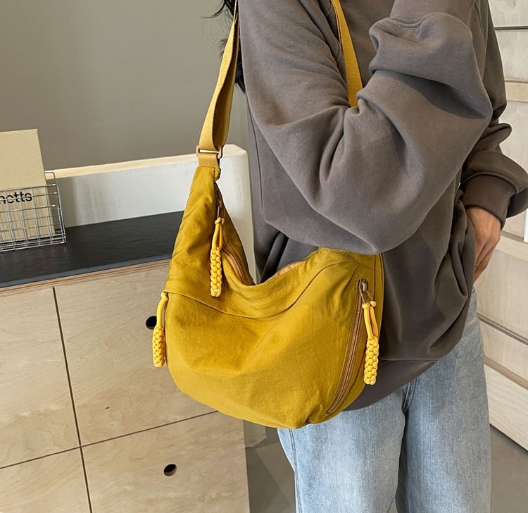 Crossbody Bag Ultralight Nylon Multiple Zippered Pockets