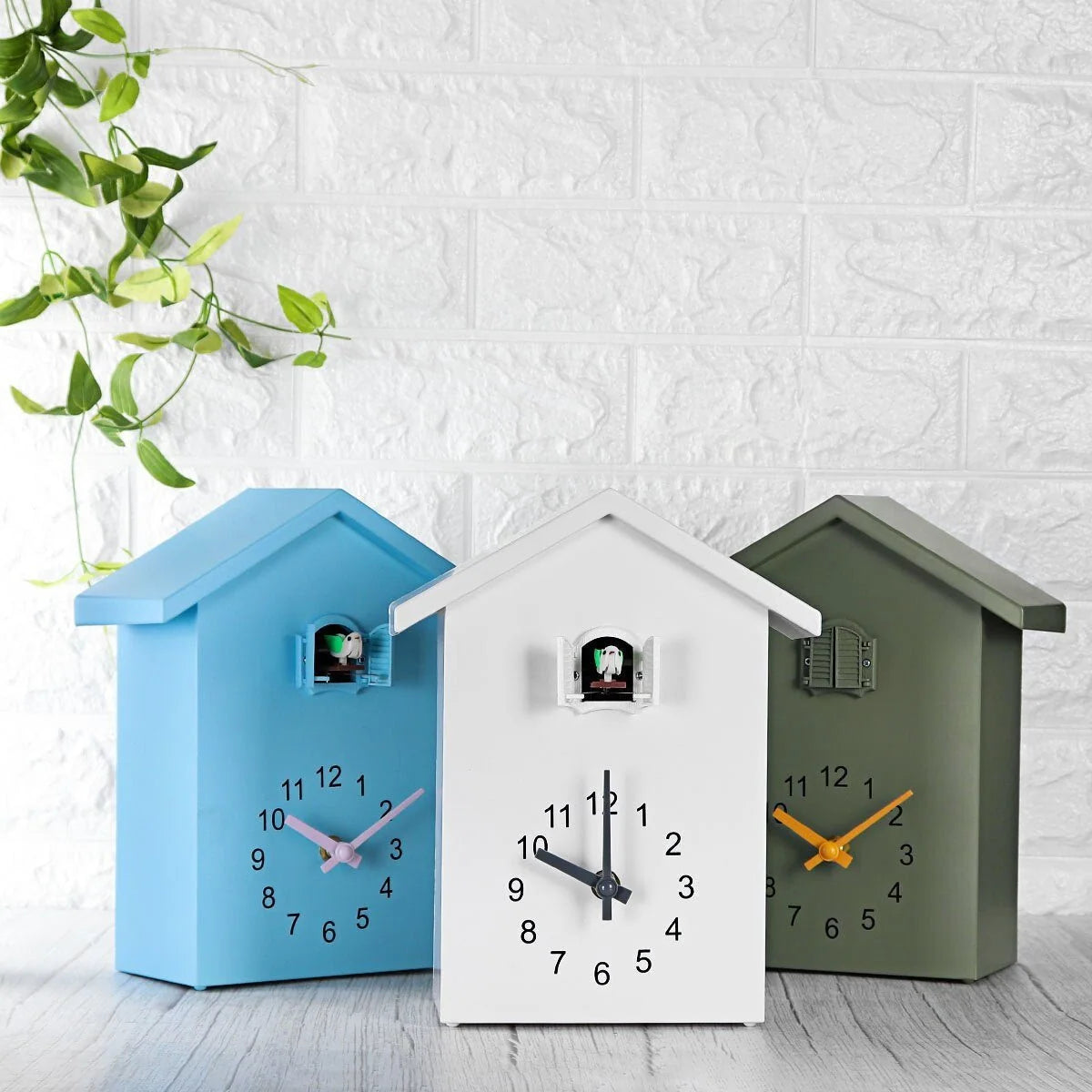 Cuckoo Clock Classic Modern Battery-Powered ABS Plastic