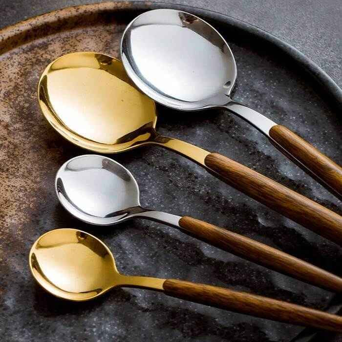 Cutlery Set Stainless Steel Wood Handles 16-Piece Set