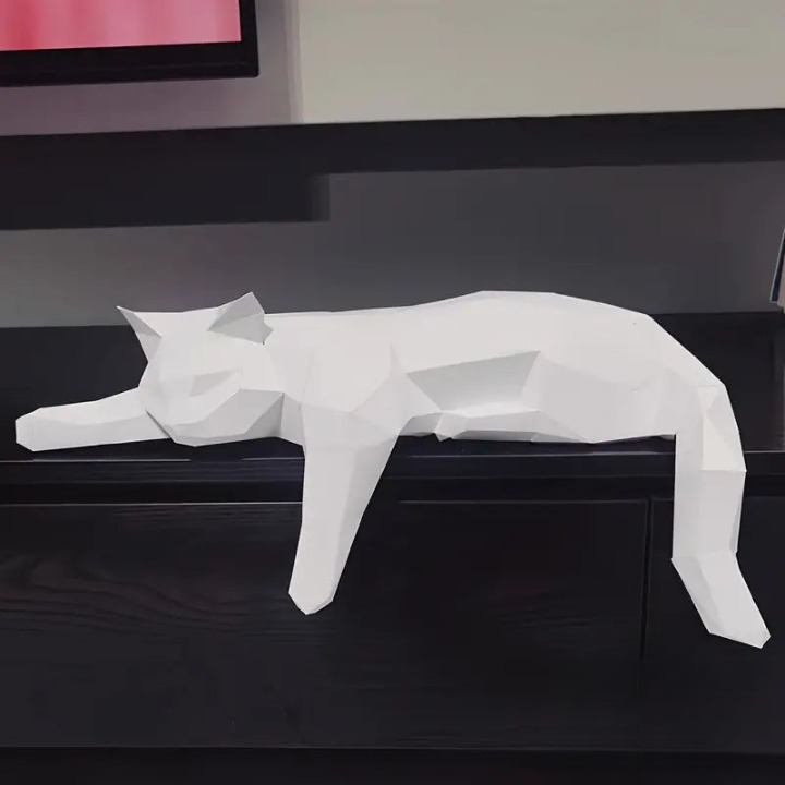 Decorative Cat Figurine Modern Minimalist Paper Material