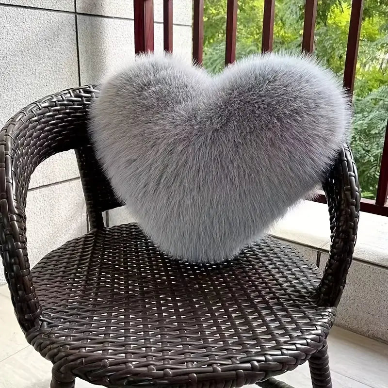 Decorative Pillow Heart-Shaped Plush Faux Fur