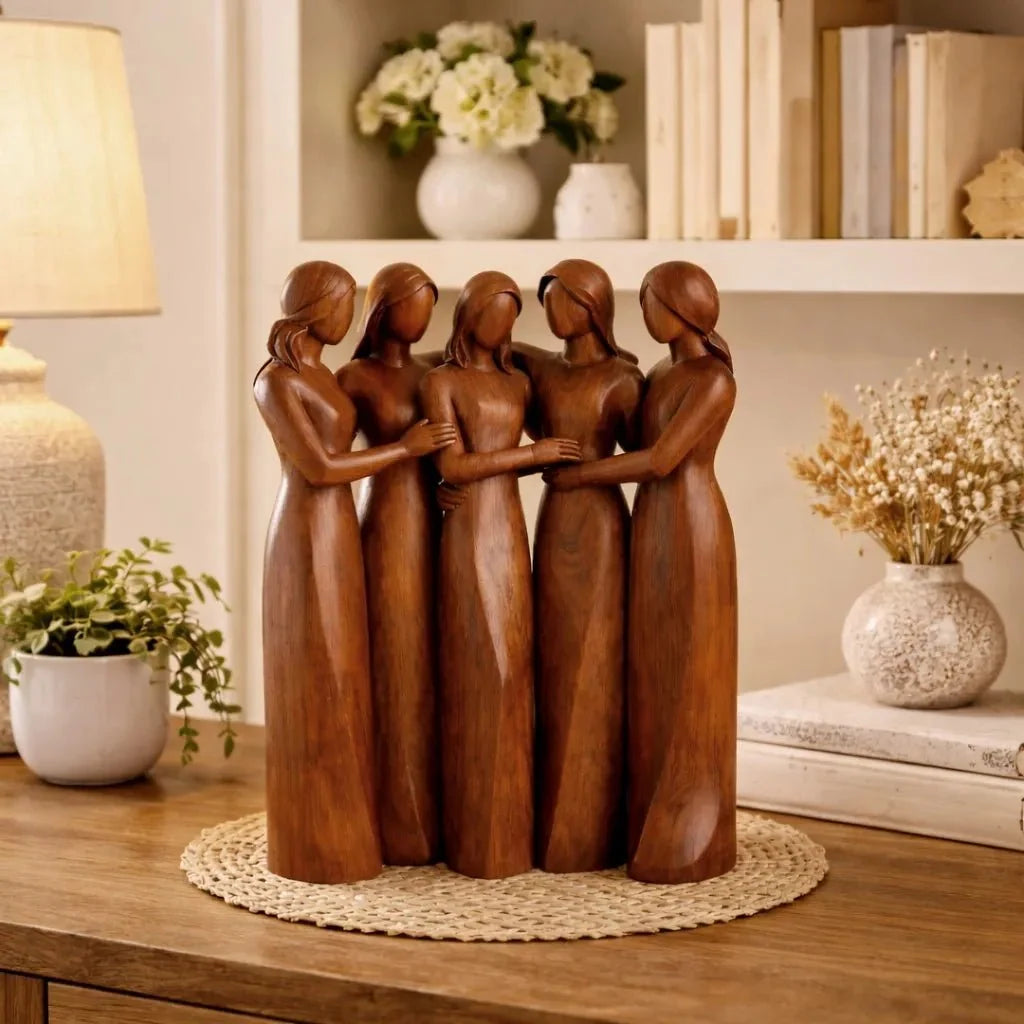 Decorative Sculpture Resin Wood-Grain Sisters Design
