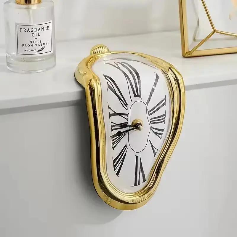 Desk Clock Surrealist Melting Design Metallic Finish