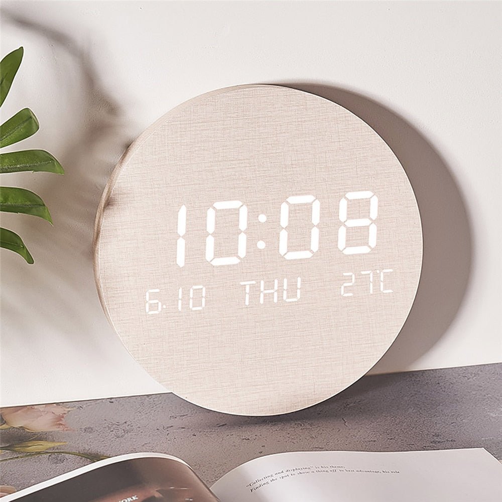 Digital Wall Clock Easy-To-Read Minimalist Scandinavian Battery-Powered