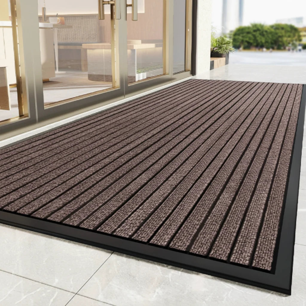 Entrance Mat Textured Dirt-Scraping & Non-Slip Backing