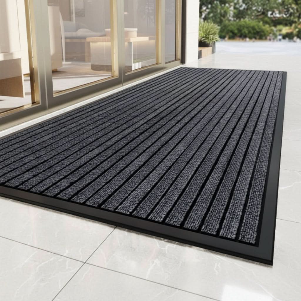 Entrance Mat Textured Dirt-Scraping & Non-Slip Backing
