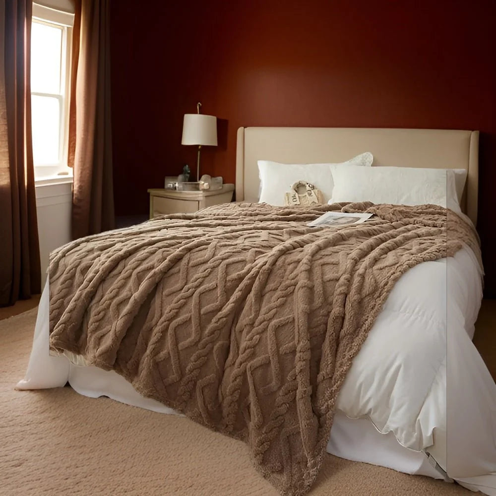 Fleece Blanket Double-Layer Soft Machine-Washable