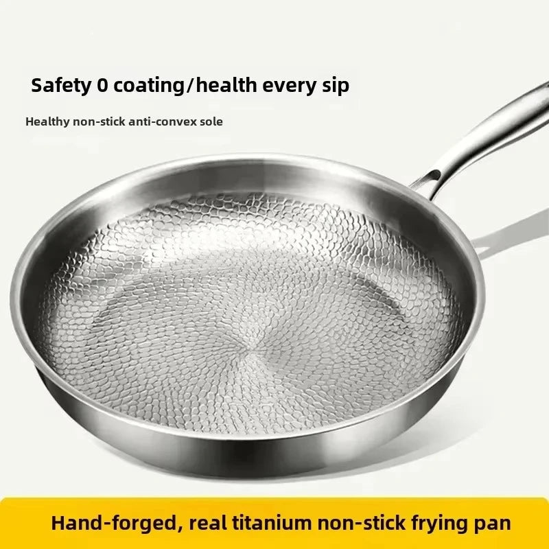 Frying Pan Hand-Hammered & Titanium-Coated Nonstick