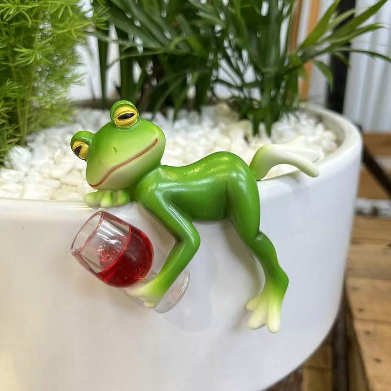 Garden Frog Figurine Hand-Painted Weather-Resistant Resin