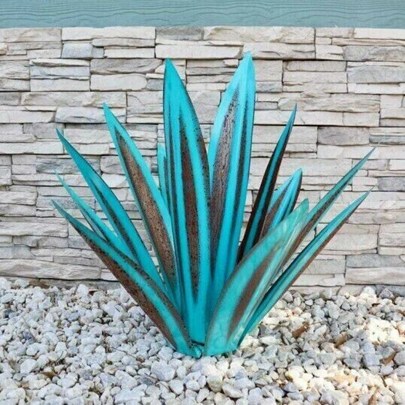 Garden Light Handcrafted Metal Solar-Powered & Weatherproof