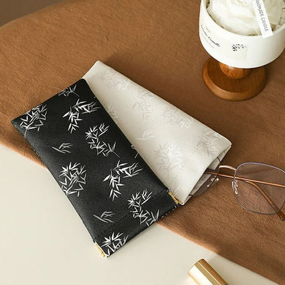 Glasses Case Self-Closing Scratch-Resistant Microfiber Lined
