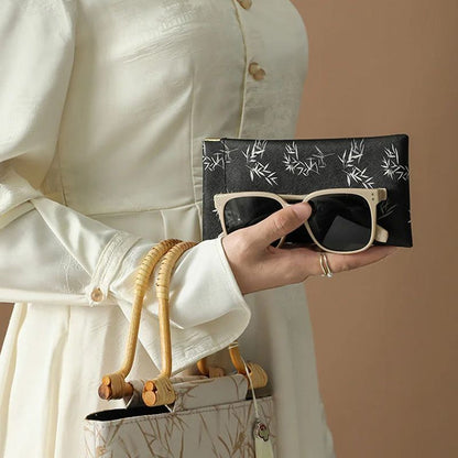 Glasses Case Self-Closing Scratch-Resistant Microfiber Lined