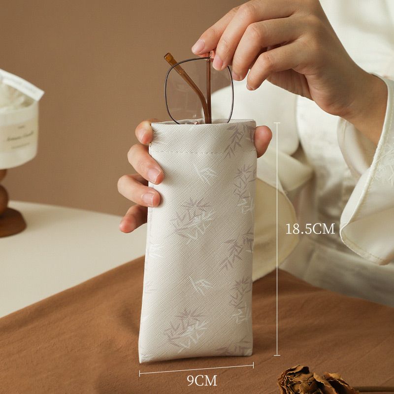 Glasses Case Self-Closing Scratch-Resistant Microfiber Lined