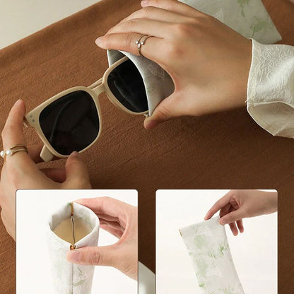 Glasses Case Self-Closing Scratch-Resistant Microfiber Lined