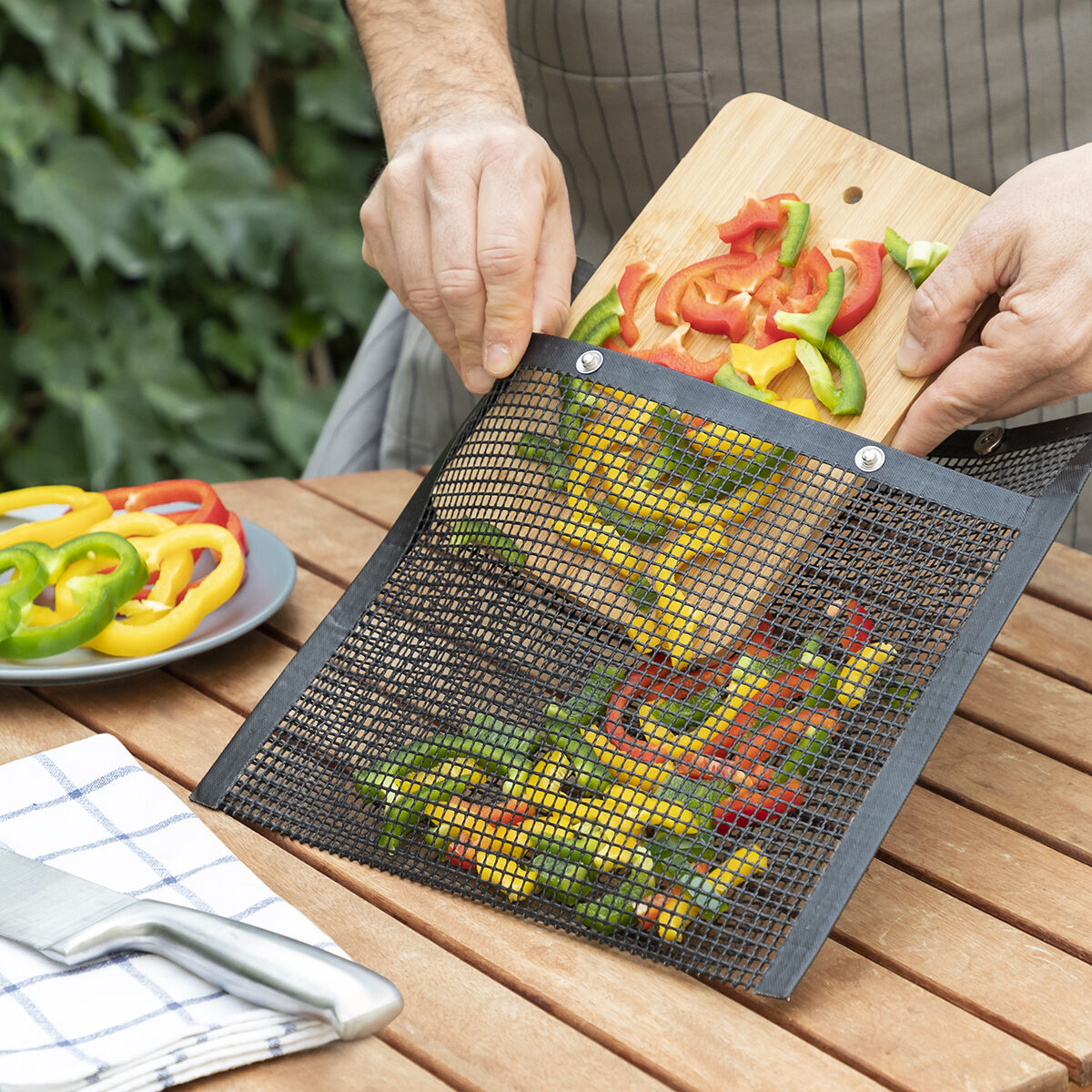 Grill Bags Non-Stick Mesh Dishwasher-Safe Set of 2