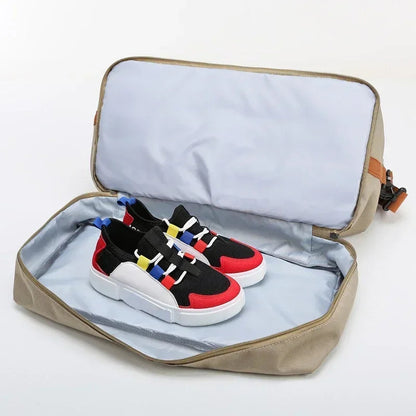 Gym Bag Shoe Pocket & Wet-Dry Separation