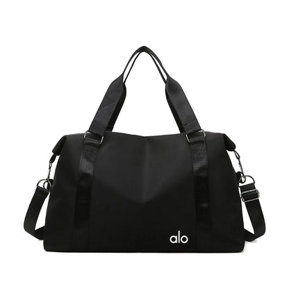 Gym Bag Water-Resistant Padded Shoulder Straps Multiple Pockets