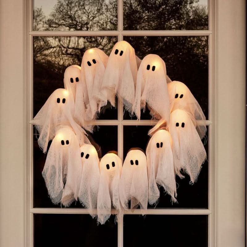 Halloween Wreath 12 LED Ghosts Battery-Operated Indoor & Outdoor