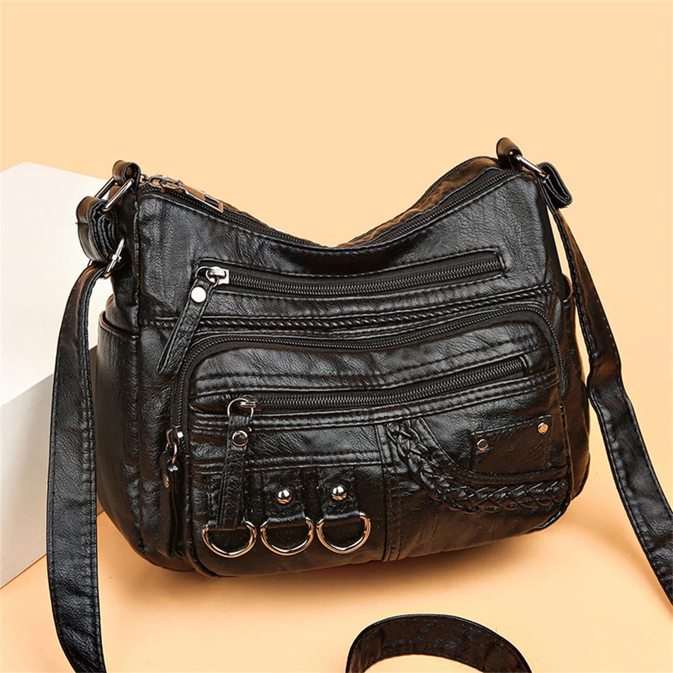 Handbag Leather Spacious Interior With Pockets񎟿