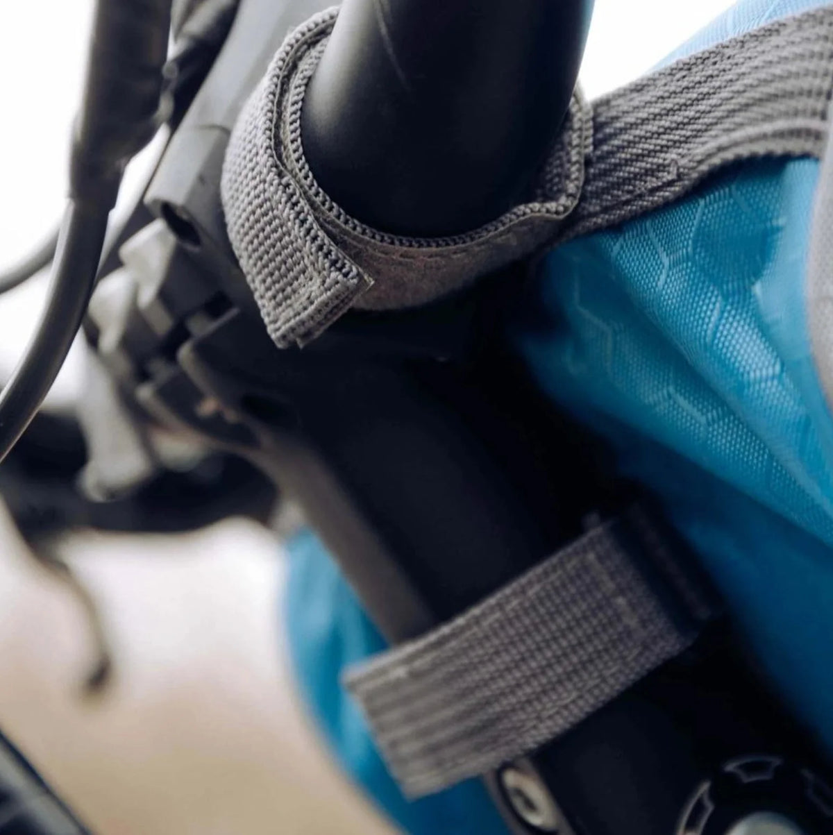 Handlebar Bicycle Bag | Waterproof Bike Pouch with Touchscreen Access
