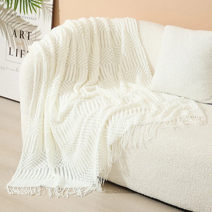 Knitted Throw Blanket Acrylic Lightweight with Fringe