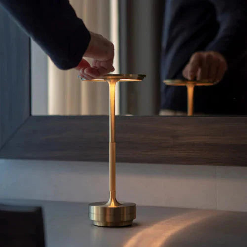 LED Table Lamp Wireless Rechargeable 3-Level Dimmer