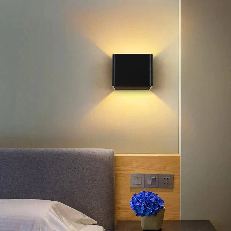 LED Wall Light Wireless Motion Sensor USB Rechargeable