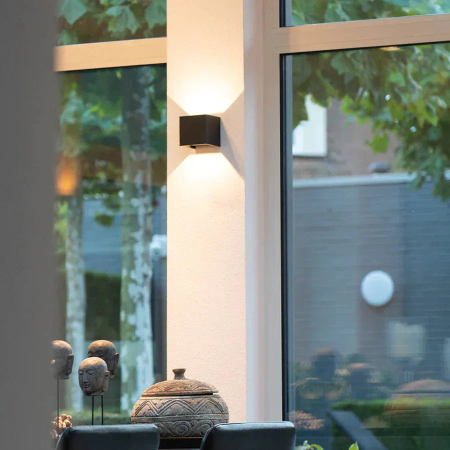 LED Wall Light Wireless Motion Sensor USB Rechargeable