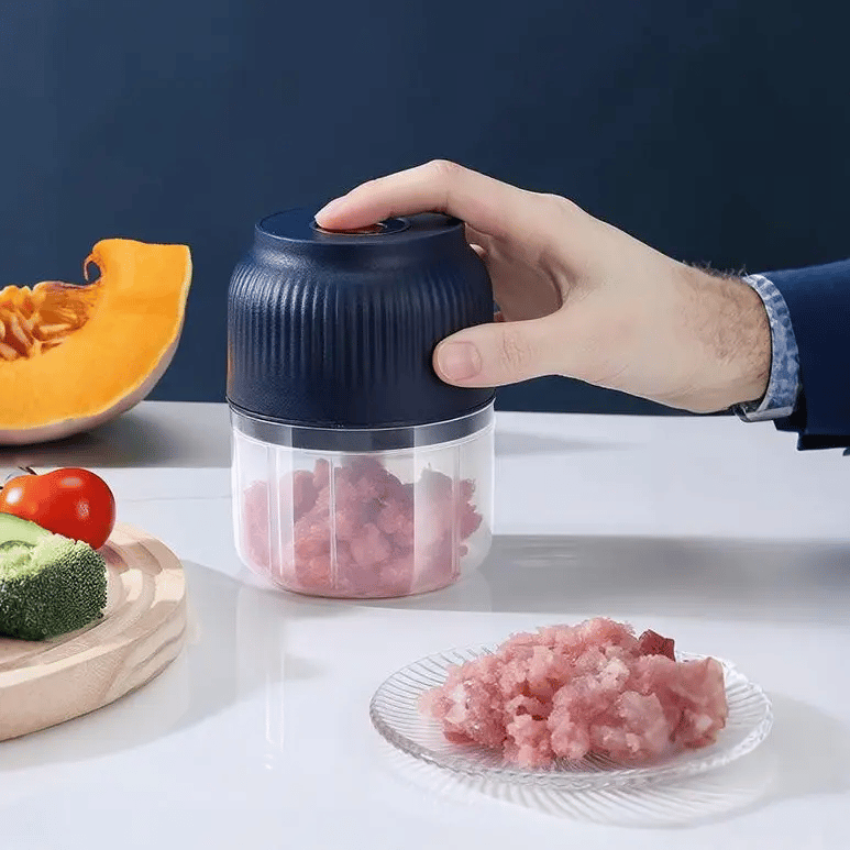 Mini Electric Chopper 300ml Stainless Steel Blades USB Rechargeable
